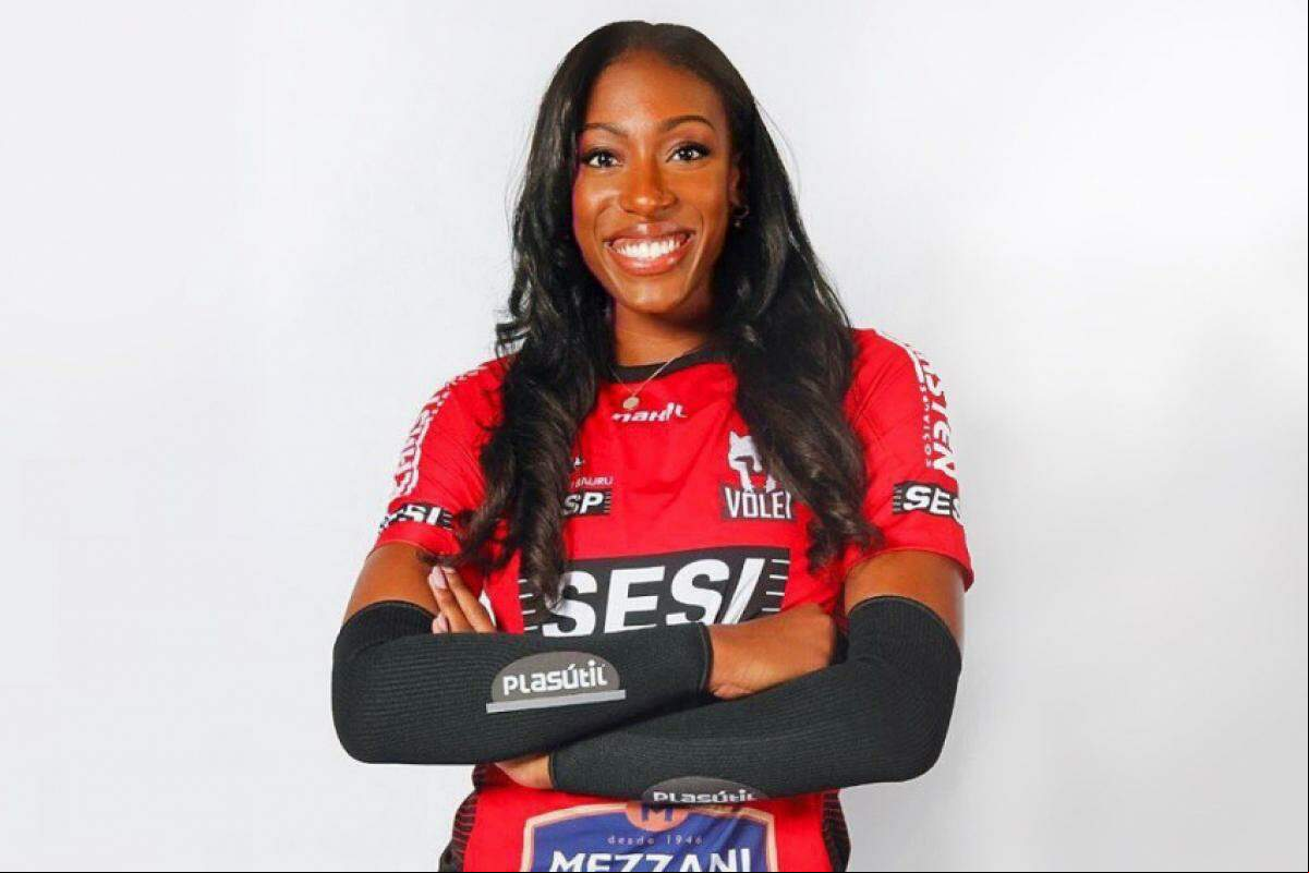Nia Reed, jogadora americana que já teve agem pelo time de Bauru, vai atuar novamente pela equipe bauruense